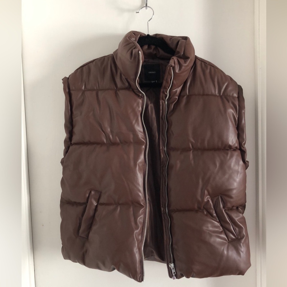 Forever 21 Brown Puffer Vest women’s size medium